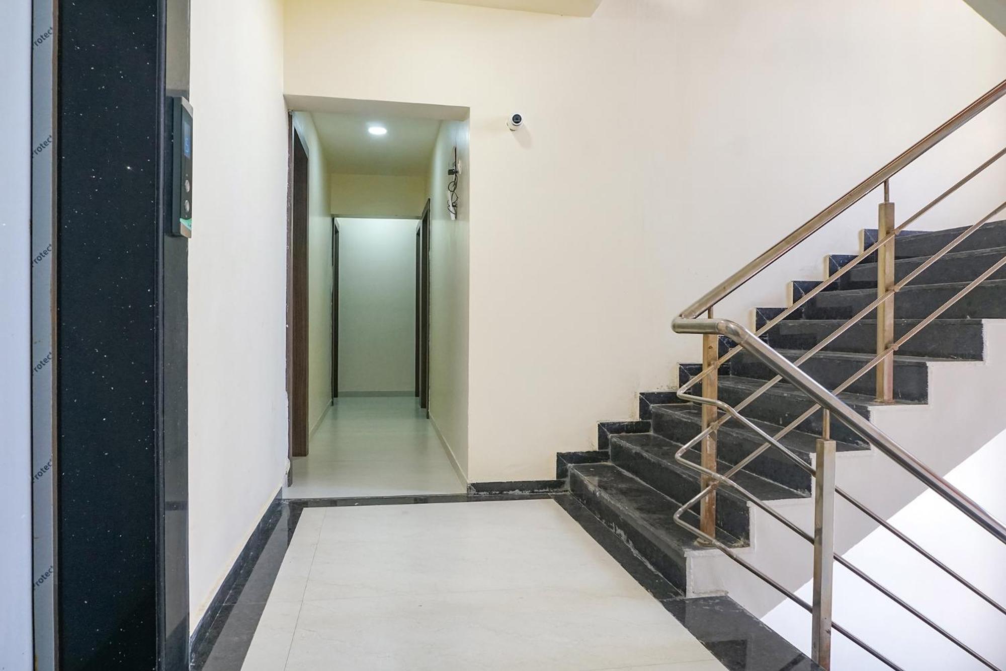 Fabhotel Emersion Residency - High Street Near Laxman Nagar, Baner Пуне Екстер'єр фото