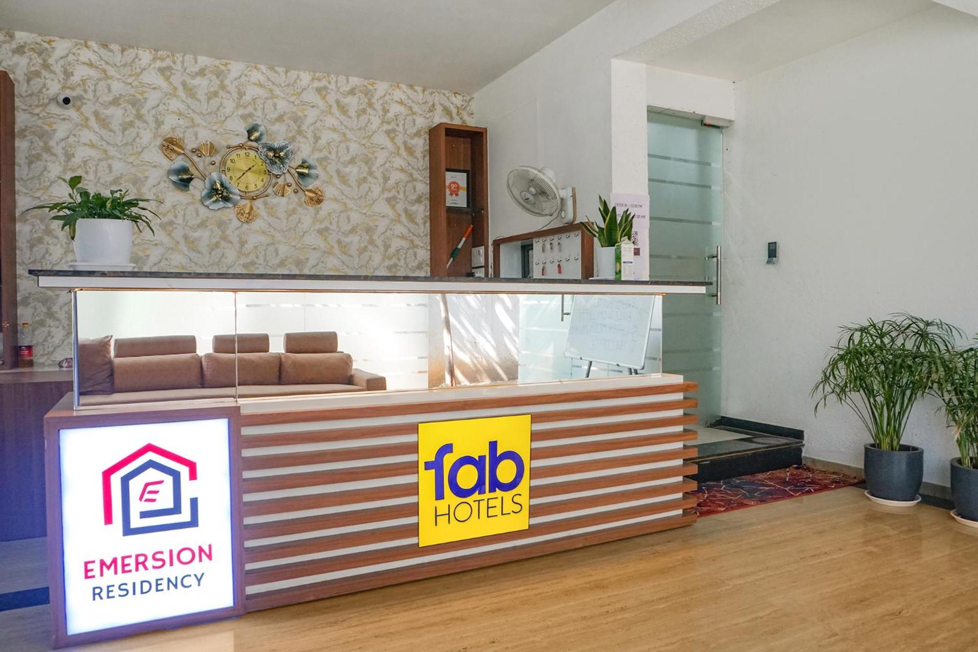 Fabhotel Emersion Residency - High Street Near Laxman Nagar, Baner Пуне Екстер'єр фото